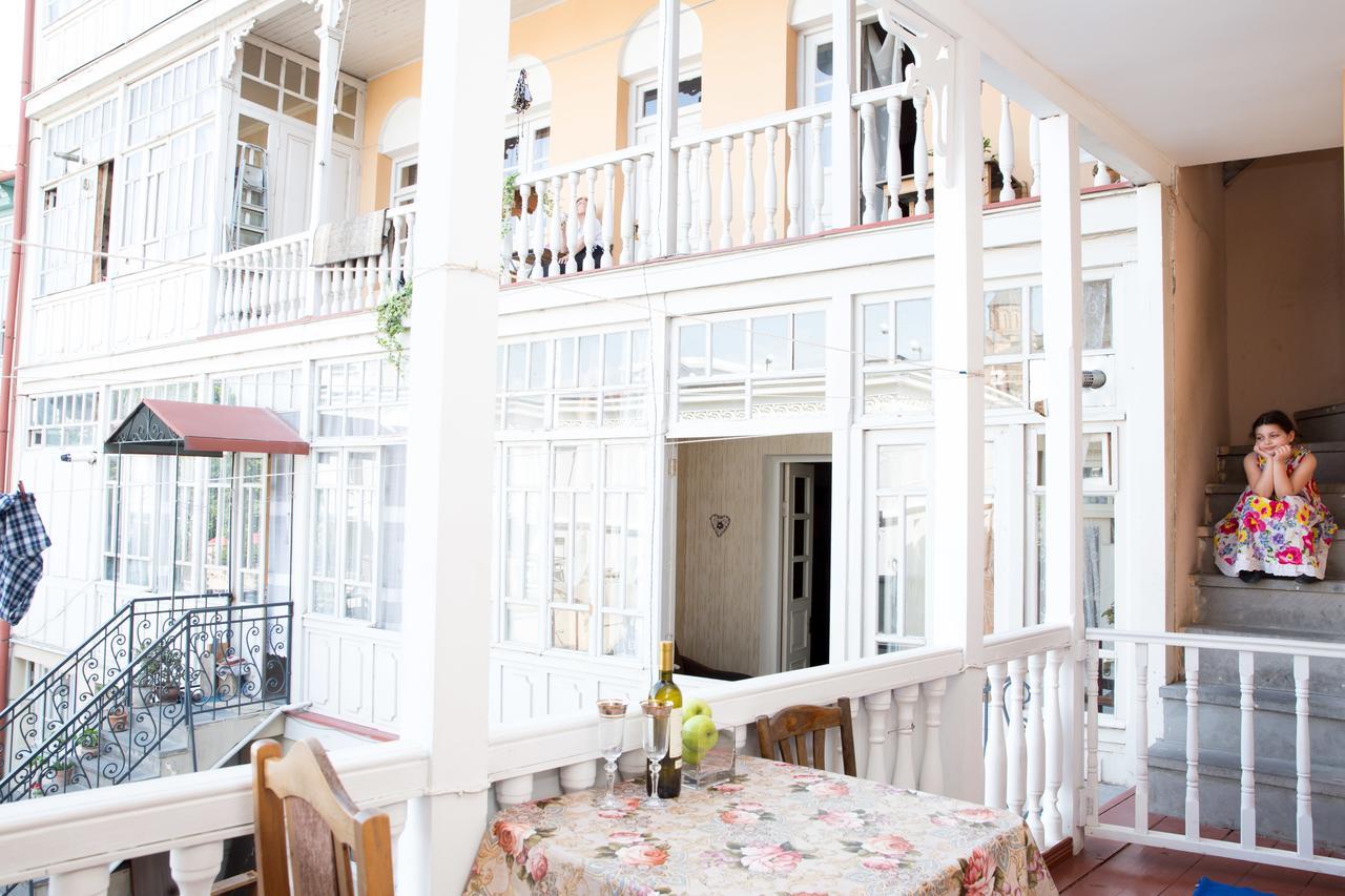 Meidan Suites Tbilisi ภายนอก รูปภาพ
