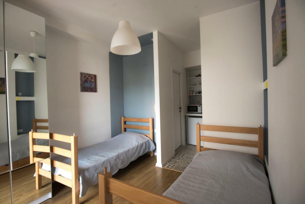 Meidan Suites Tbilisi ภายนอก รูปภาพ