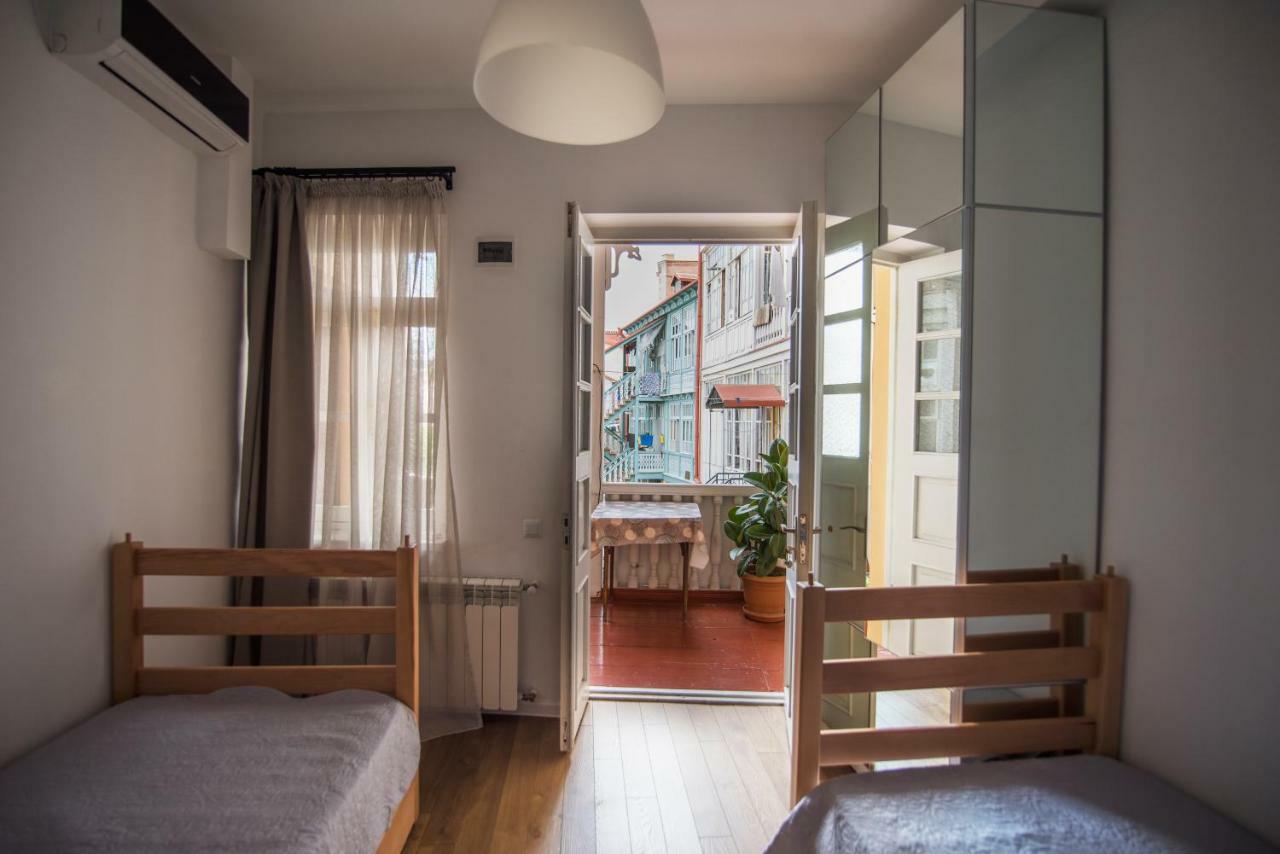 Meidan Suites Tbilisi ภายนอก รูปภาพ