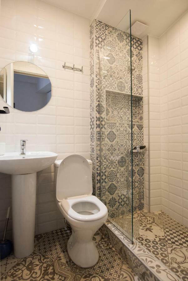 Meidan Suites Tbilisi ภายนอก รูปภาพ
